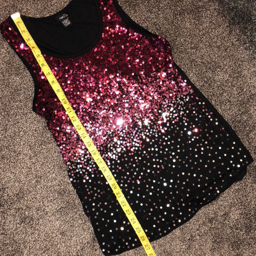 Sequins Tank. - Picture 4 of 6